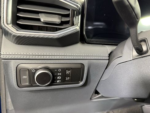 Used 2024 Ford Mustang GT Premium image 21