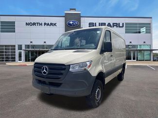 Used 2023 Mercedes-Benz Sprinter 2500 video 1