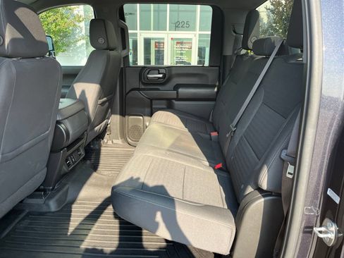 Used 2024 Chevrolet Silverado 2500 Custom w/ Custom Value Package AWD/4WD image 12