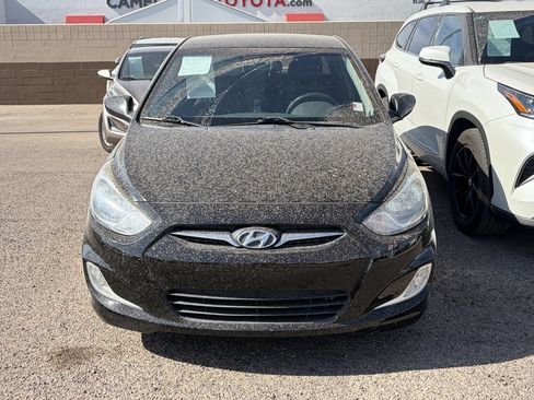 Used 2012 Hyundai Accent GLS w/ Premium Pkg 3 FWD image 3