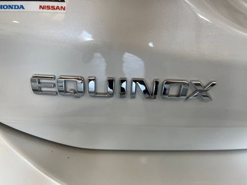 Used 2023 Chevrolet Equinox Premier AWD/4WD image 46