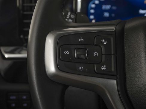 Used 2024 Chevrolet Silverado 1500 LT Trail Boss w/ Convenience Package II AWD/4WD image 21