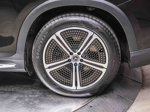 Used 2023 Mercedes-Benz EQS 450+ 4MATIC SUV image 9