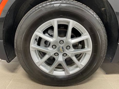 Used 2023 Chevrolet Equinox LS w/ LPO, Floor Liner Package AWD/4WD image 7