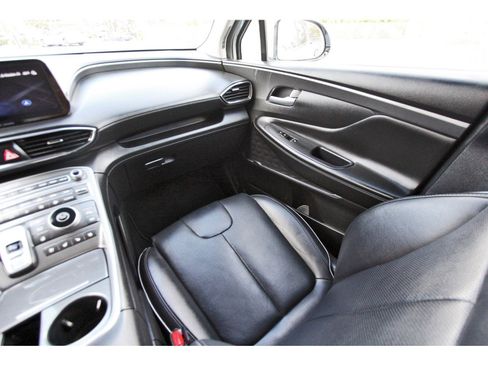 Certified 2023 Hyundai Santa Fe Limited image 11