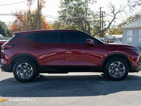 Used 2023 Chevrolet Blazer LT w/ Driver Confidence Package image 4
