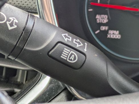 Used 2021 Chevrolet Equinox Premier image 29