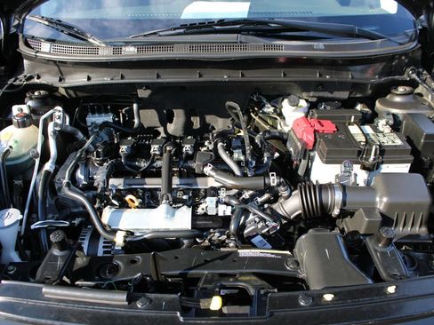 Used 2024 Nissan Kicks S FWD image 29
