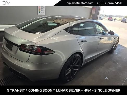 Used 2025 Tesla Model S AWD/4WD image 4