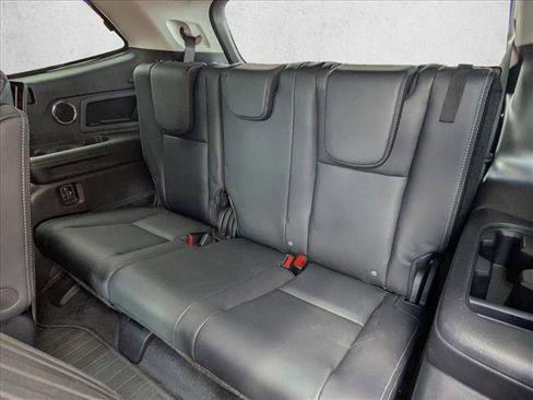 Used 2023 Subaru Ascent Touring w/ Popular Package #2A AWD/4WD image 13