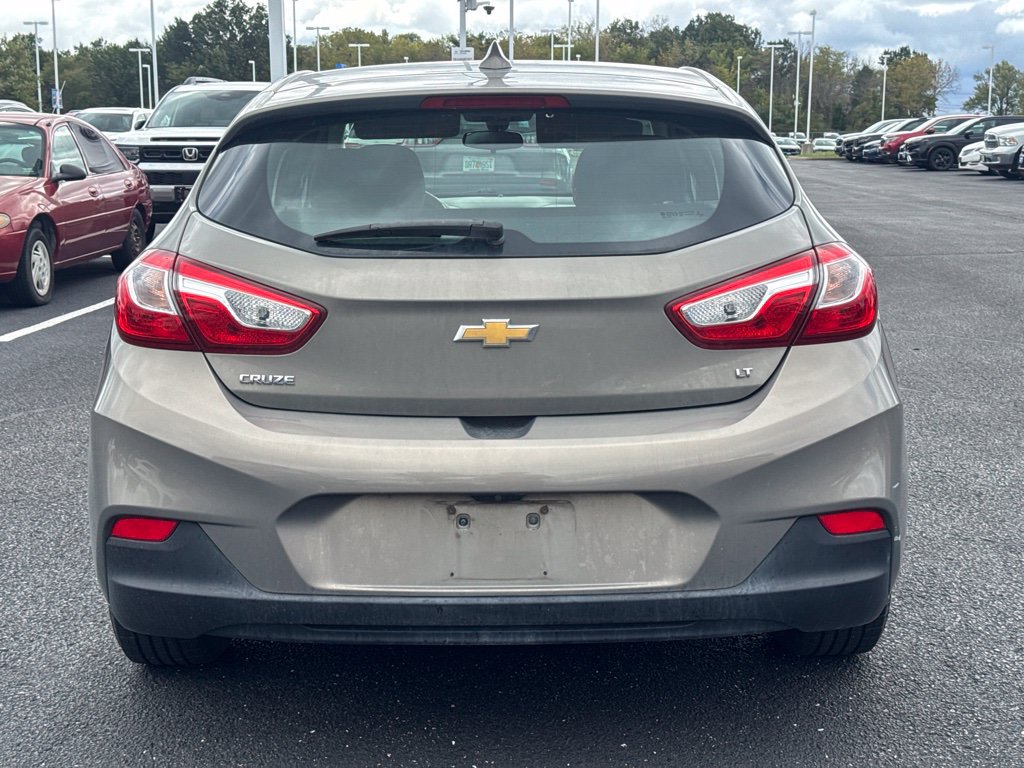 Used 2017 Chevrolet Cruze LT FWD image 11