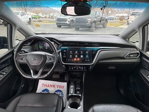 Used 2023 Chevrolet Bolt LT w/ Infotainment Package image 12