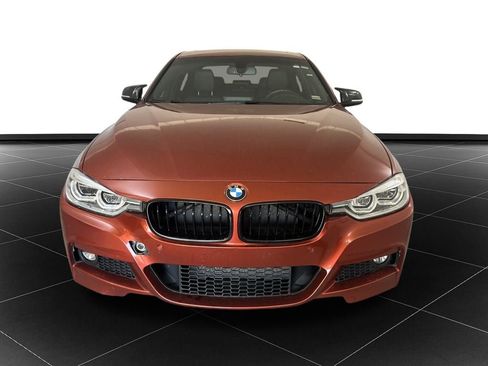 Used 2018 BMW 330i xDrive Sedan image 8