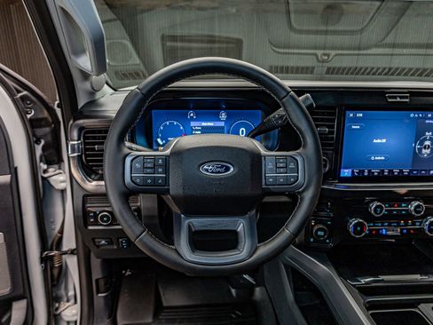 Used 2026 Ford F350 Lariat w/ Black Appearance Package AWD/4WD image 14