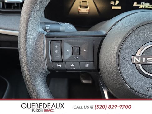 Used 2025 Nissan Kicks SV FWD image 16