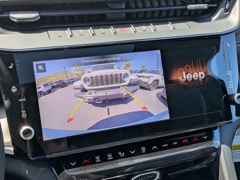 New 2026 Jeep Grand Cherokee Limited AWD/4WD image 19