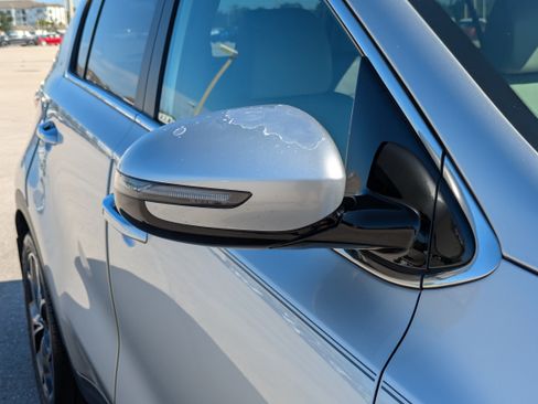 Used 2020 Kia Sportage SX FWD image 12