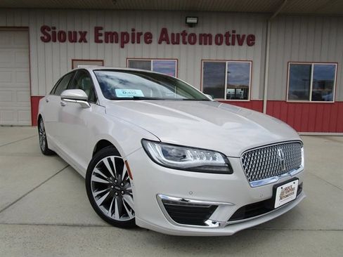 Used 2020 Lincoln MKZ Reserve w/ Elements Package AWD/4WD image 1