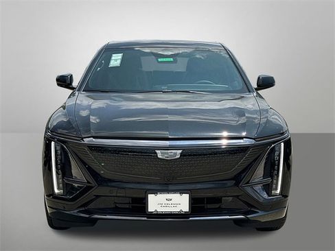 Used 2025 Cadillac Lyriq Sport image 12