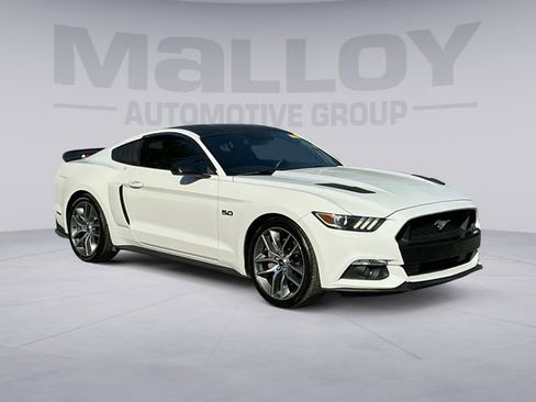 Used 2016 Ford Mustang GT Premium w/ Equipment Group 401A RWD image 7