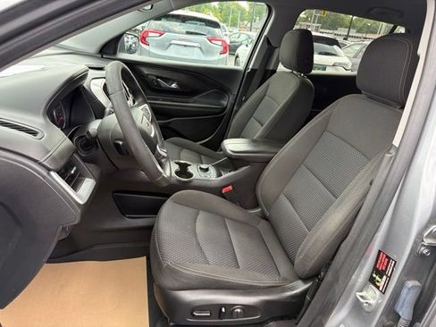 Certified 2023 GMC Terrain SLE w/ Driver Convenience Package AWD/4WD image 12