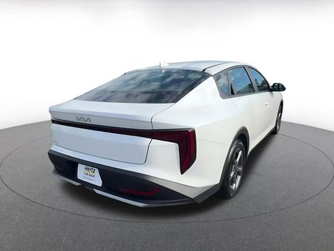 Used 2025 Kia K4 LXS image 15
