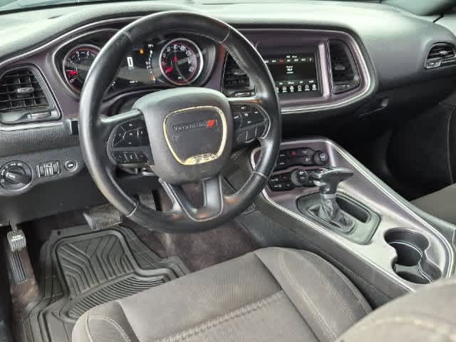 Certified 2018 Dodge Challenger SXT RWD image 10