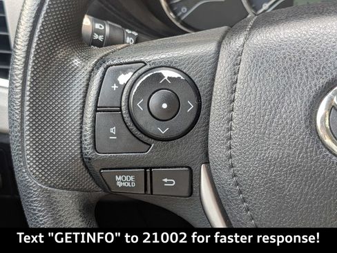 Used 2015 Toyota Corolla LE FWD image 28