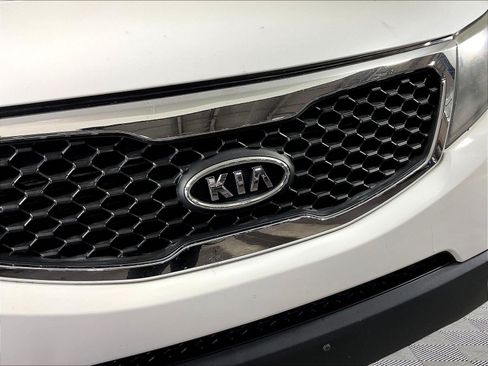 Used 2011 Kia Sorento LX w/ Convenience Pkg AWD/4WD image 32