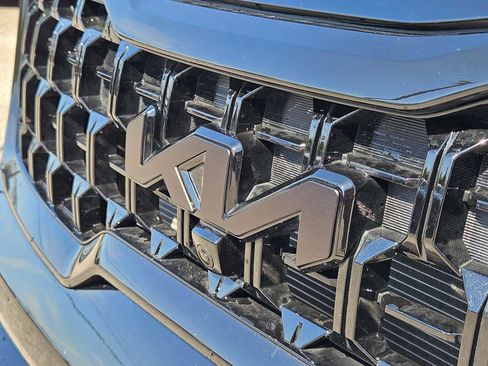 Certified 2025 Kia Telluride SX X-Line AWD/4WD image 11