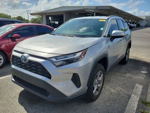 Used 2024 Toyota RAV4 XLE image 8