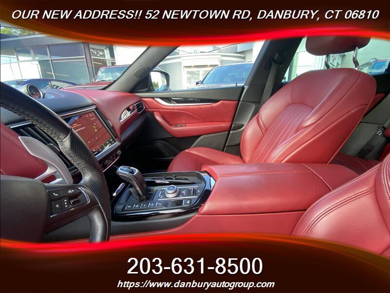 Used 2021 Maserati Levante AWD/4WD image 17