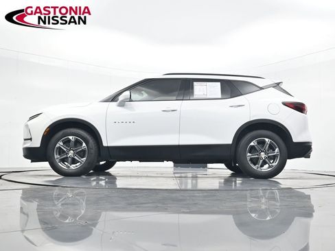 Used 2023 Chevrolet Blazer LT w/ Convenience Package image 40