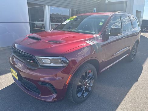 Used 2025 Dodge Durango GT AWD/4WD image 1