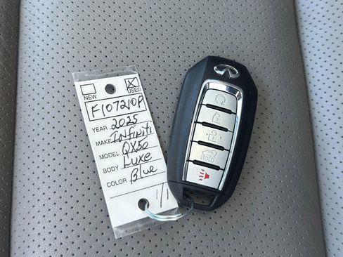 Used 2025 INFINITI QX50 Luxe image 35