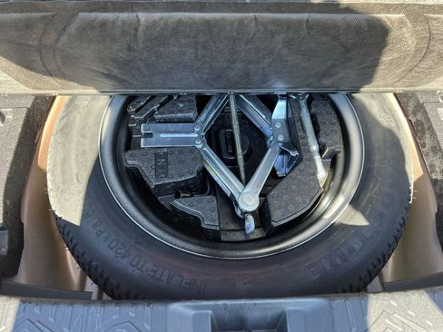 Used 2024 Subaru Crosstrek 2.5i Limited w/ Popular Package #4A image 21