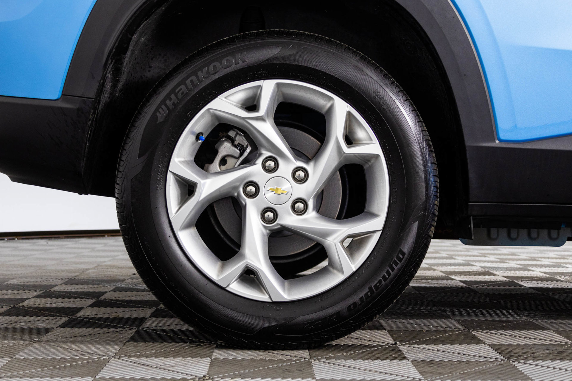 Used 2025 Chevrolet Trax LS w/ LS Convenience Package FWD image 43
