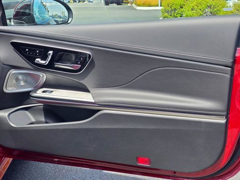 New 2026 Mercedes-Benz CLE 300 4MATIC Coupe image 21