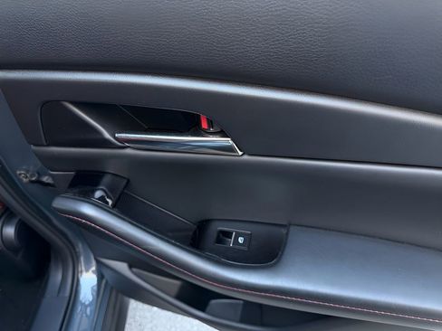 Used 2024 MAZDA CX-30 AWD 2.5 S w/ Preferred Package image 19