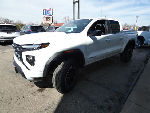 New 2026 GMC Canyon AT4 w/ Technology Plus Package AWD/4WD image 6