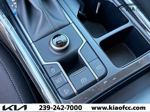 New 2026 Kia Sorento LX FWD image 27