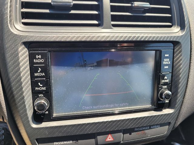 Used 2025 Mitsubishi Outlander Sport ES AWD/4WD image 17
