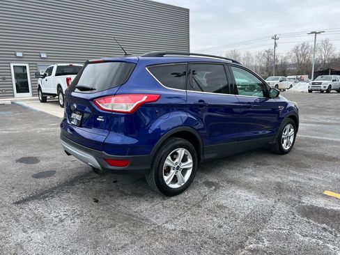 Used 2015 Ford Escape SE w/ Equipment Group 201A image 8