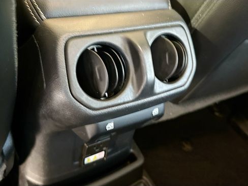 Used 2023 Jeep Wrangler Unlimited Sahara w/ Cold Weather Group AWD/4WD image 28