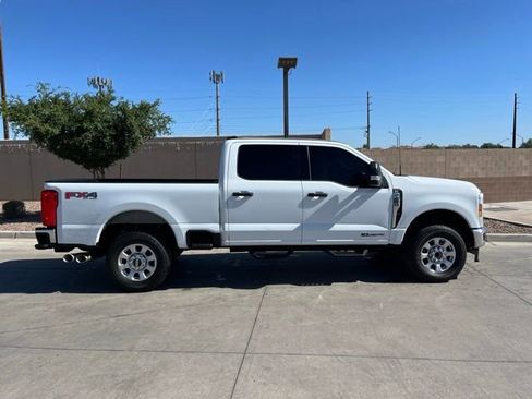 Used 2024 Ford F250 XLT w/ FX4 Off-Road Package AWD/4WD image 3