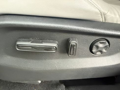 Certified 2018 Honda CR-V EX-L image 10