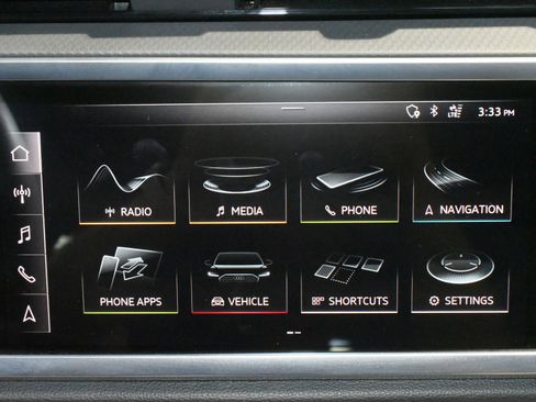 Used 2021 Audi Q3 2.0T Premium Plus w/ Premium Plus Package image 33