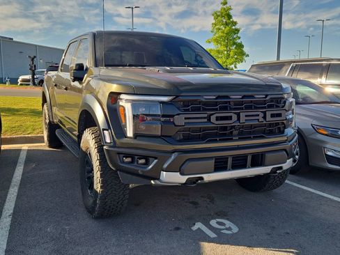 Used 2026 Ford F150 Raptor AWD/4WD image 4