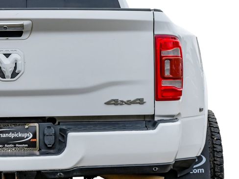 Used 2020 RAM 3500 Laramie image 55