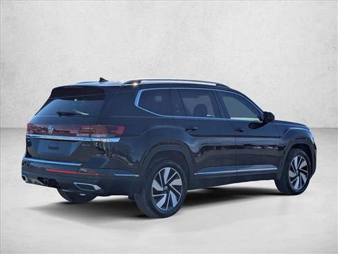 New 2026 Volkswagen Atlas SEL image 5